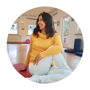 ענת פינגולד מורה ליוגה